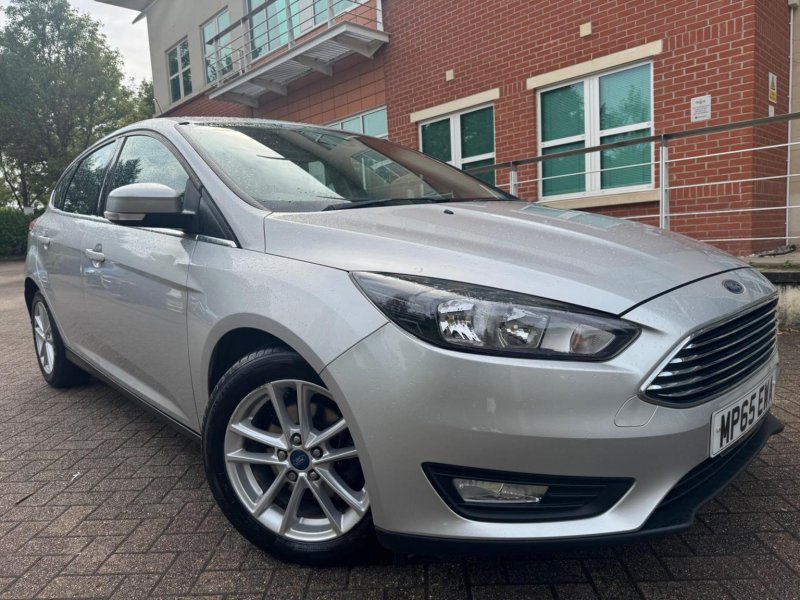 FORD FOCUS 1.0T EcoBoost Zetec Euro 6 (s/s) 5dr